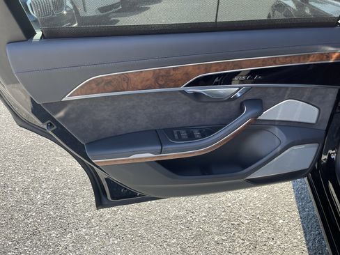 Used 2019 Audi A8 L 3.0T image 15
