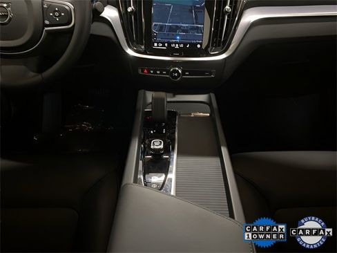 Used 2025 Volvo S60 B5 Core image 13