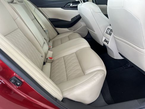 Used 2023 Nissan Maxima Platinum w/ Sport Mat Group image 21
