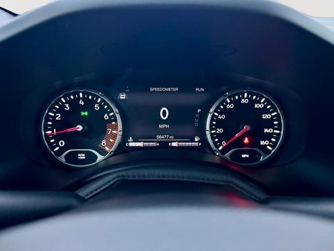Used 2023 Jeep Renegade Trailhawk AWD/4WD image 11