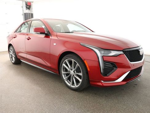 Used 2025 Cadillac CT4 Sport image 3