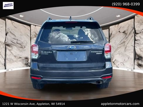 Used 2017 Subaru Forester 2.5i Premium AWD/4WD image 6