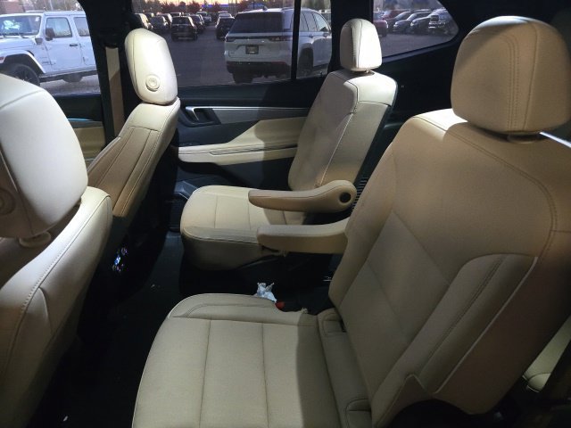 Used 2026 Buick Enclave Preferred w/ Power Package AWD/4WD image 4