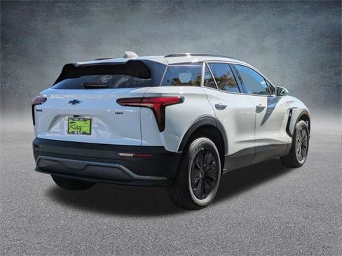 New 2026 Chevrolet Blazer EV LT image 4