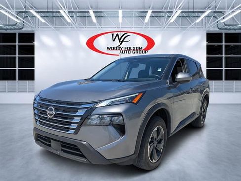Used 2025 Nissan Rogue SV FWD image 7