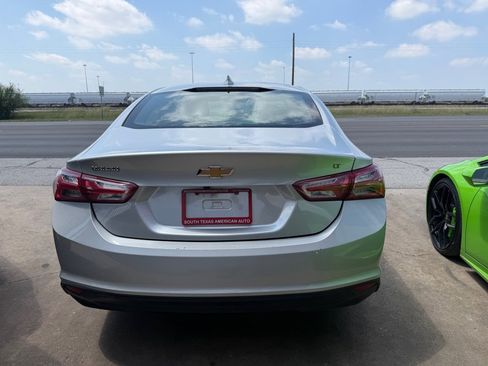 Used 2022 Chevrolet Malibu LT FWD image 16