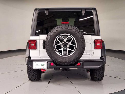 Used 2026 Jeep Wrangler Unlimited Rubicon AWD/4WD image 10