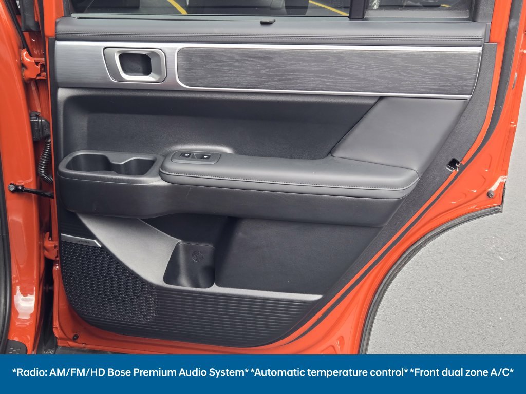 Certified 2024 Hyundai Santa Fe Limited AWD/4WD image 15