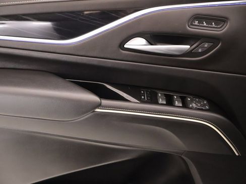 Used 2023 Cadillac Escalade Sport image 17