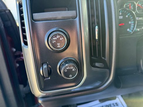 Used 2015 Chevrolet Silverado 1500 LT AWD/4WD image 17