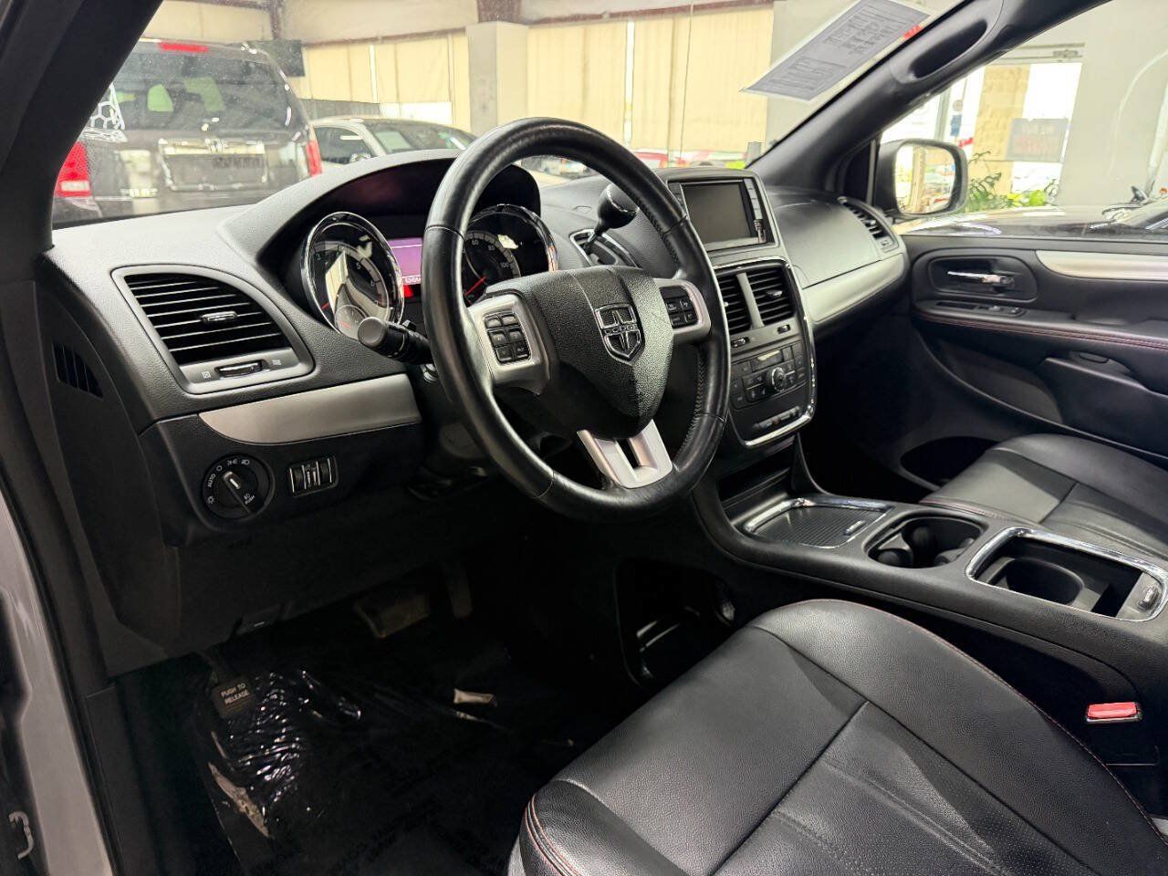 Used 2019 Dodge Grand Caravan GT FWD image 10