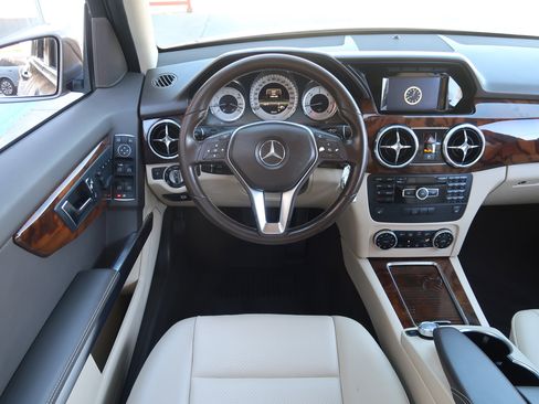 Used 2013 Mercedes-Benz GLK 250 4MATIC 4dr GLK 250 BlueTEC image 14