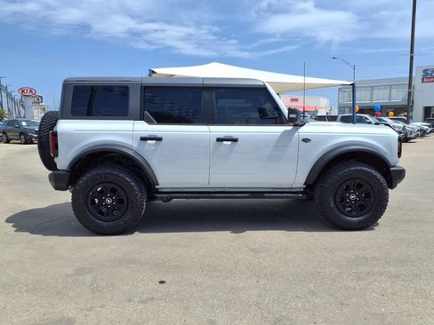 Used 2022 Ford Bronco Wildtrak AWD/4WD image 9