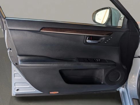 Used 2013 Lexus ES 350 w/ Luxury Pkg FWD image 16