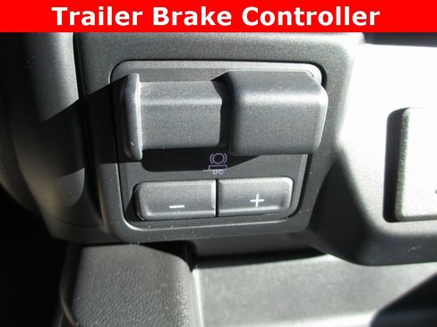 Used 2019 Chevrolet Silverado 1500 LT Trail Boss image 18