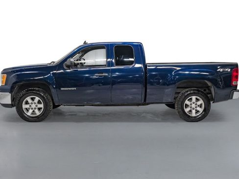 Used 2011 GMC Sierra 1500 SLE w/ Power Tech Package image 9