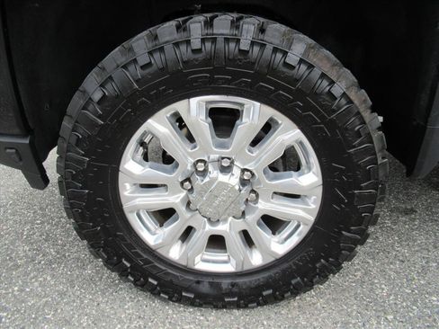 Used 2022 GMC Sierra 2500 Denali w/ Denali Ultimate Package image 35