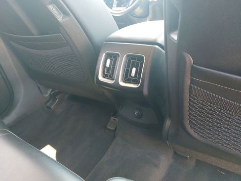 Used 2024 Kia Sorento S w/ Panoramic Sunroof Package FWD image 13