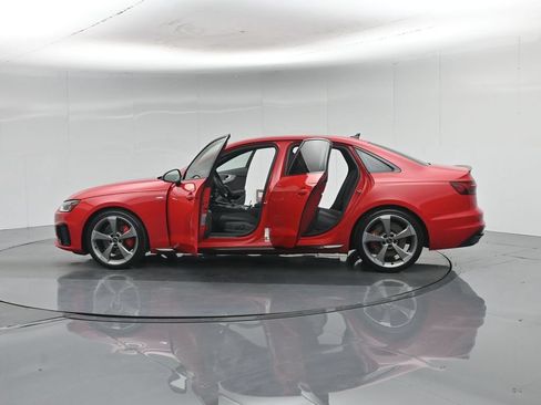 Used 2024 Audi A4 2.0T Premium Plus w/ Premium Plus Package AWD/4WD image 38