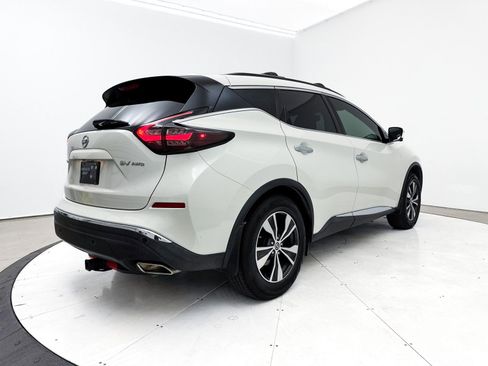 Used 2019 Nissan Murano SV w/ Premium Package image 17