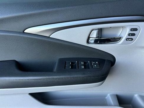 Used 2019 Honda Pilot EX-L image 11
