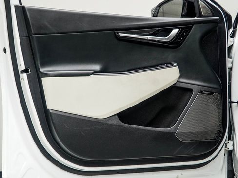 Used 2024 Kia EV6 GT-Line image 35