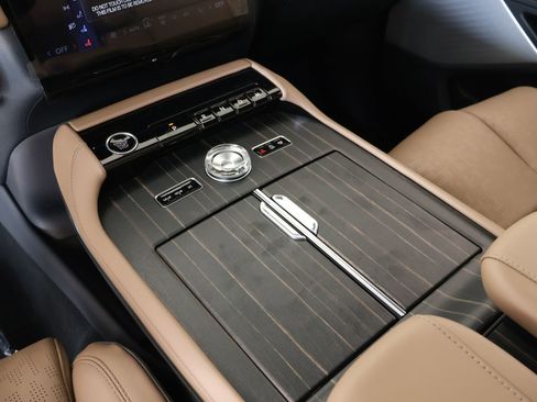New 2026 Lincoln Navigator Black Label AWD/4WD image 8