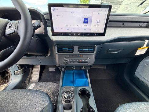 New 2026 Ford Maverick XLT image 20