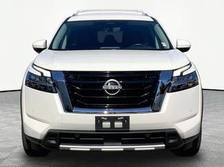 Used 2023 Nissan Pathfinder SL AWD/4WD video 2