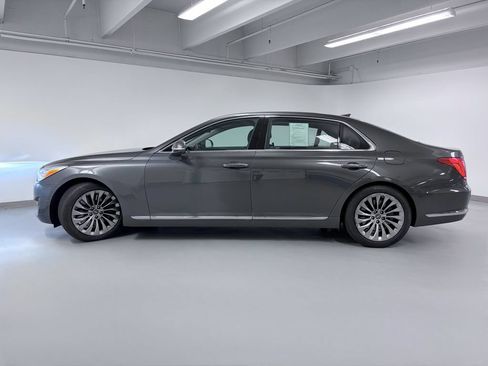 Used 2019 Genesis G90 5.0 Ultimate AWD/4WD image 4