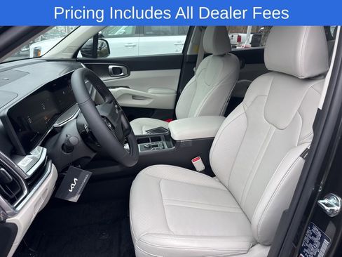 New 2026 Kia Sorento EX FWD image 9