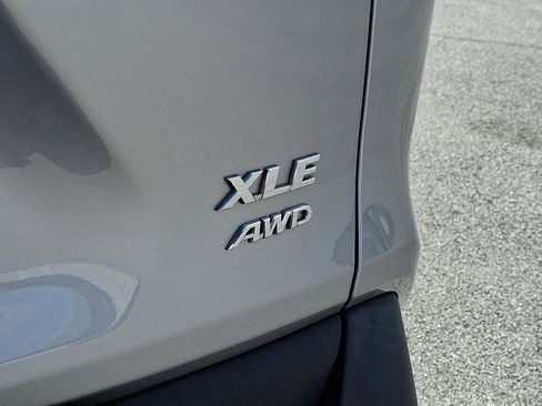 Certified 2021 Toyota RAV4 XLE image 30