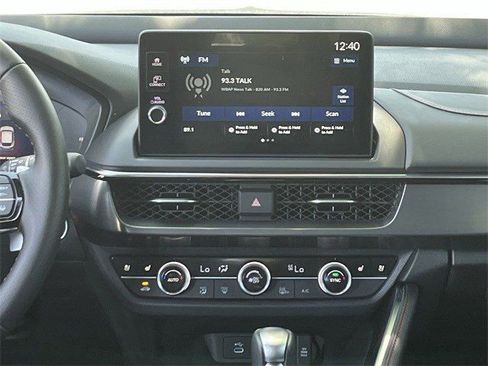 Used 2025 Acura ADX A-Spec image 17