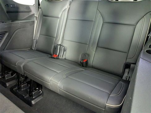 Used 2022 GMC Yukon SLT w/ SLT Luxury Package image 29