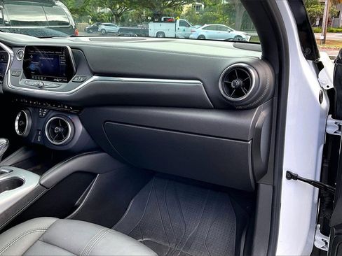 Used 2022 Chevrolet Blazer LT w/ Midnight/Sport Edition image 16