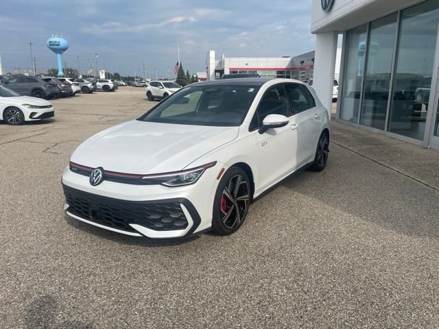 New 2026 Volkswagen GTI SE FWD image 3