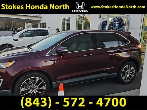 Used 2018 Ford Edge Titanium w/ Equipment Group 301A image 3