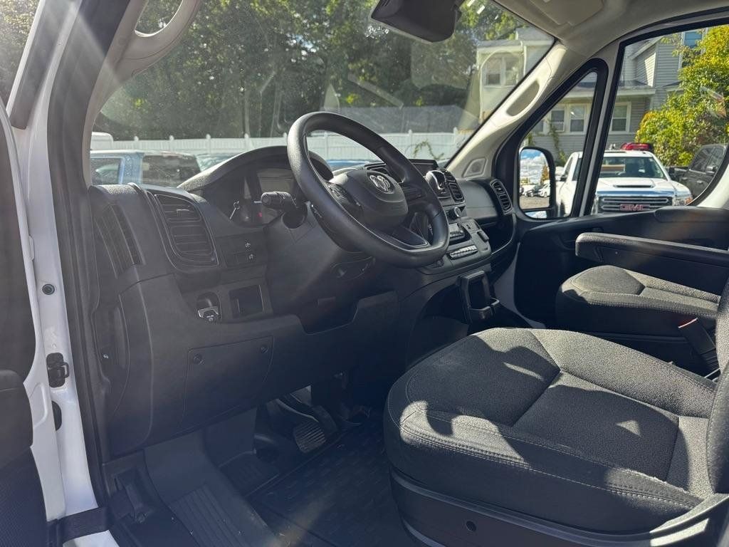 Used 2025 RAM ProMaster 2500 FWD image 14