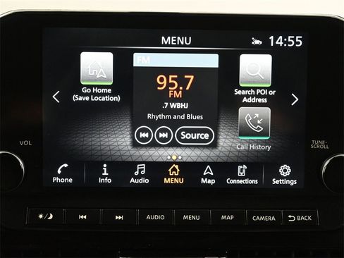 Used 2022 Nissan Pathfinder SL w/ SL Black Package image 10