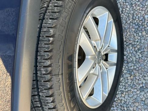 Used 2017 Jeep Grand Cherokee Laredo w/ Quick Order Package 23E image 42