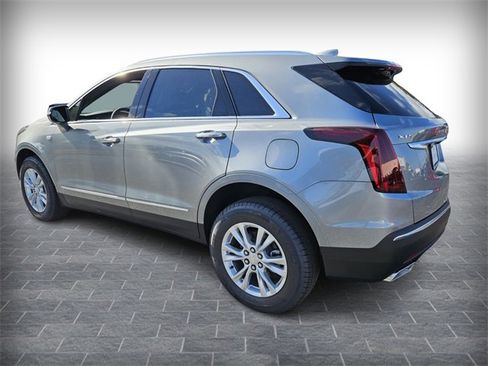 New 2026 Cadillac XT5 Luxury image 5