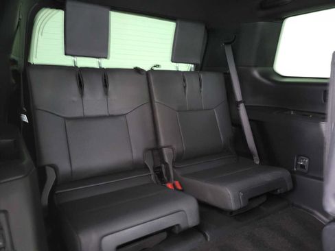 Used 2024 Lexus GX 550 w/ Accessory Package (Z1) AWD/4WD image 13
