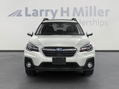 Used 2018 Subaru Outback 2.5i Premium image 7