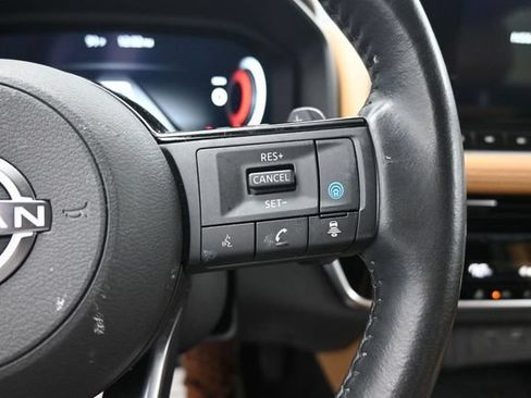 Used 2023 Nissan Rogue Platinum AWD/4WD image 31