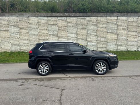 Used 2015 Jeep Cherokee Limited image 2