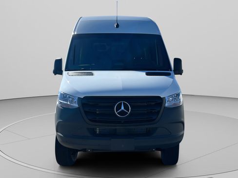 New 2026 Mercedes-Benz Sprinter 2500 image 8