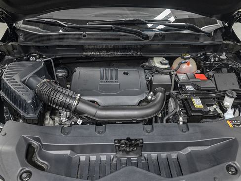 Used 2023 Chevrolet Blazer LT image 11