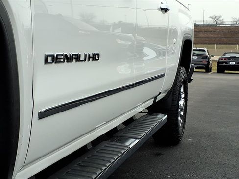Used 2017 GMC Sierra 3500 Denali w/ Duramax Plus Package image 34