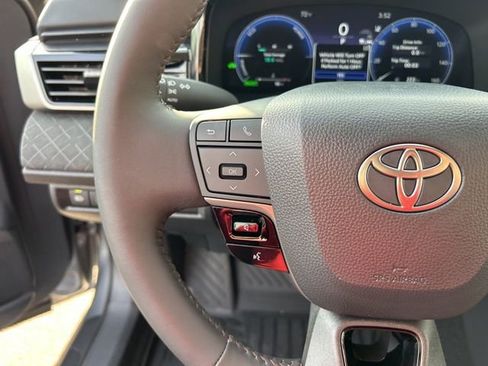 New 2026 Toyota Camry XLE image 19