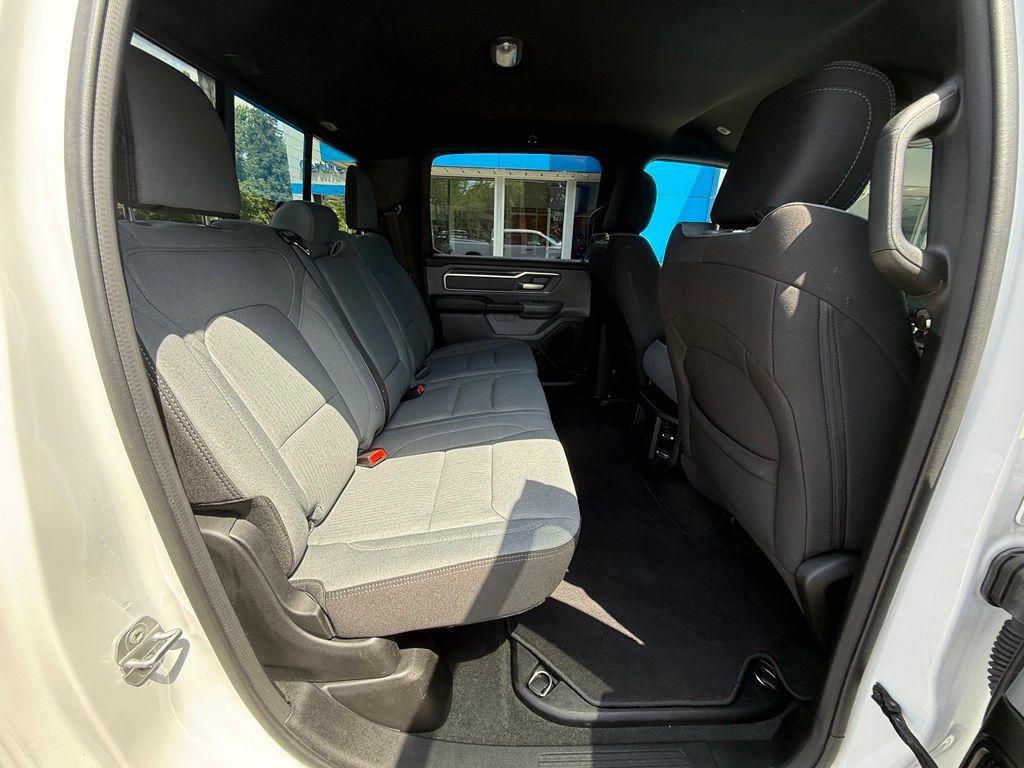 Used 2023 RAM 1500 Big Horn AWD/4WD image 31